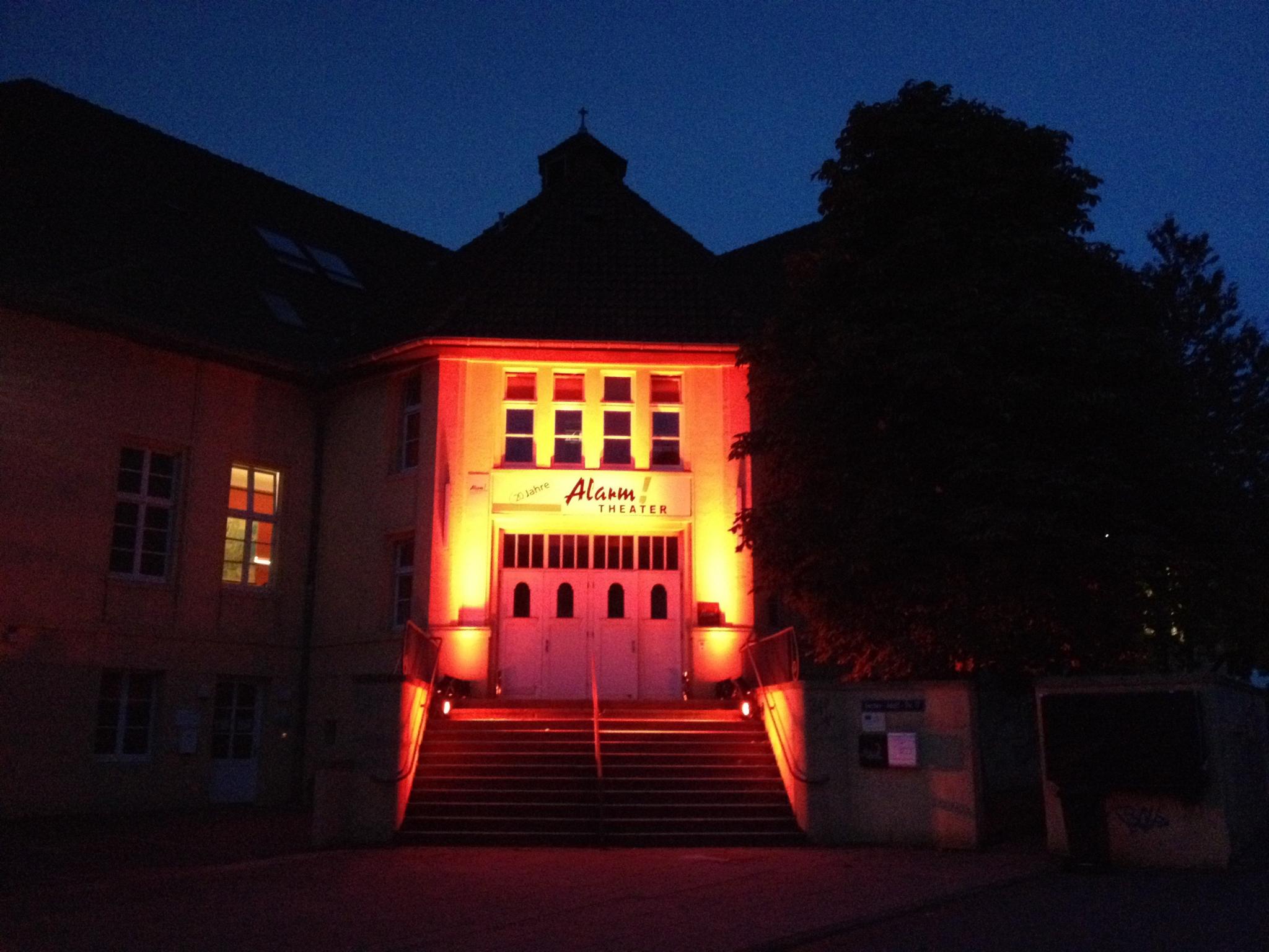 AlarmTheater